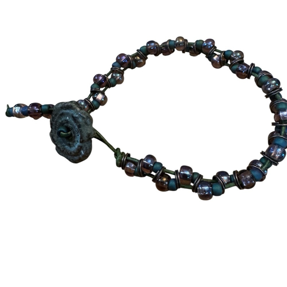 Handmade Beaded Bracelet with ceramic Clasp